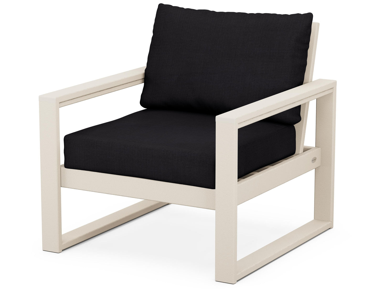 EDGE Club Chair