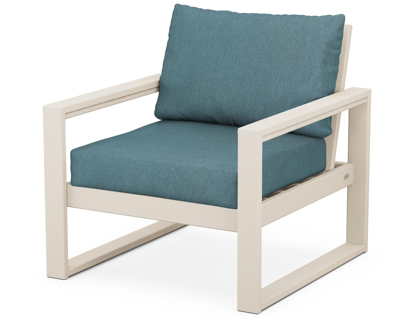 EDGE Club Chair