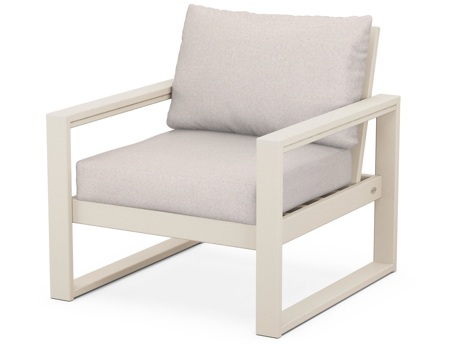 EDGE Club Chair