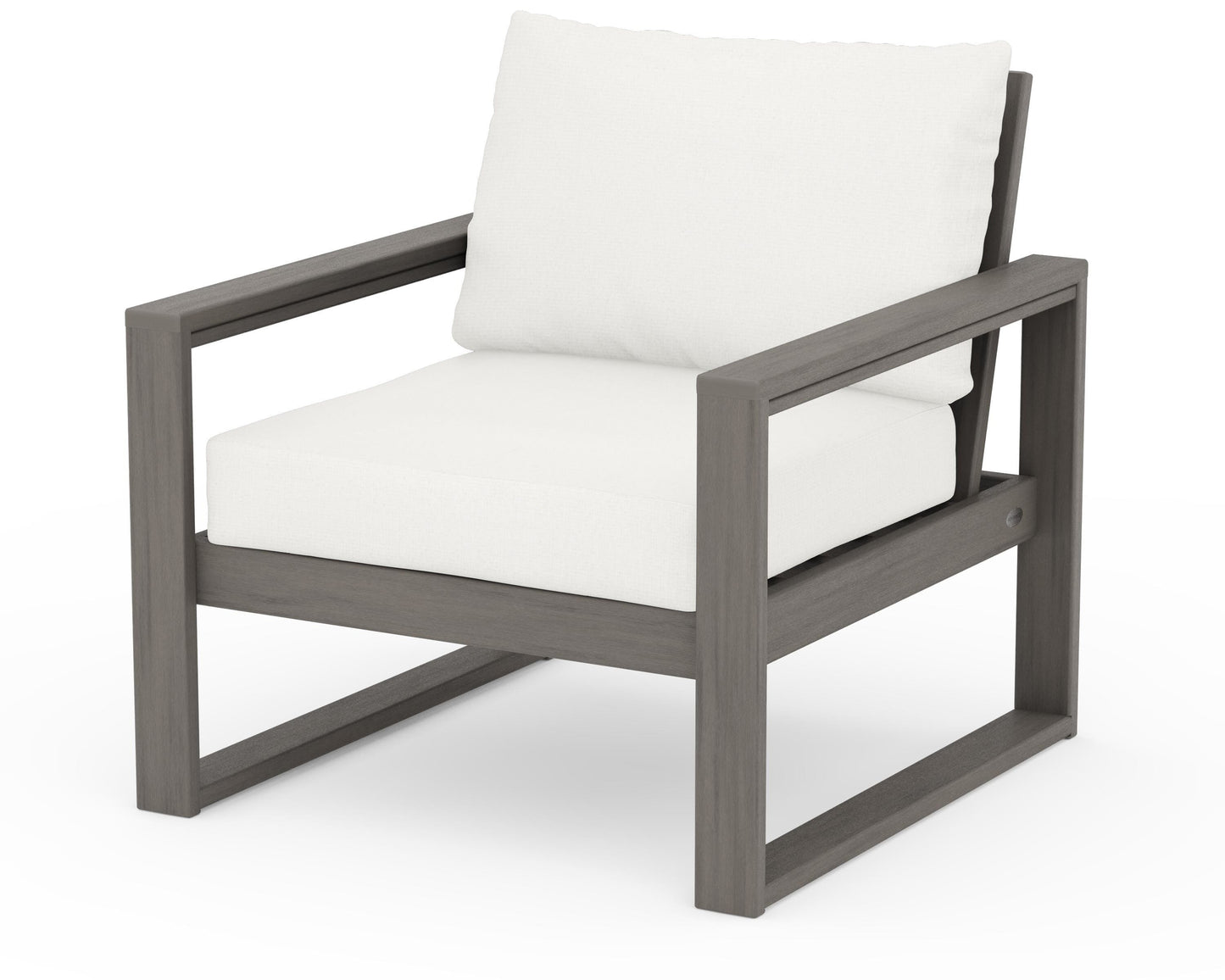 EDGE Club Chair