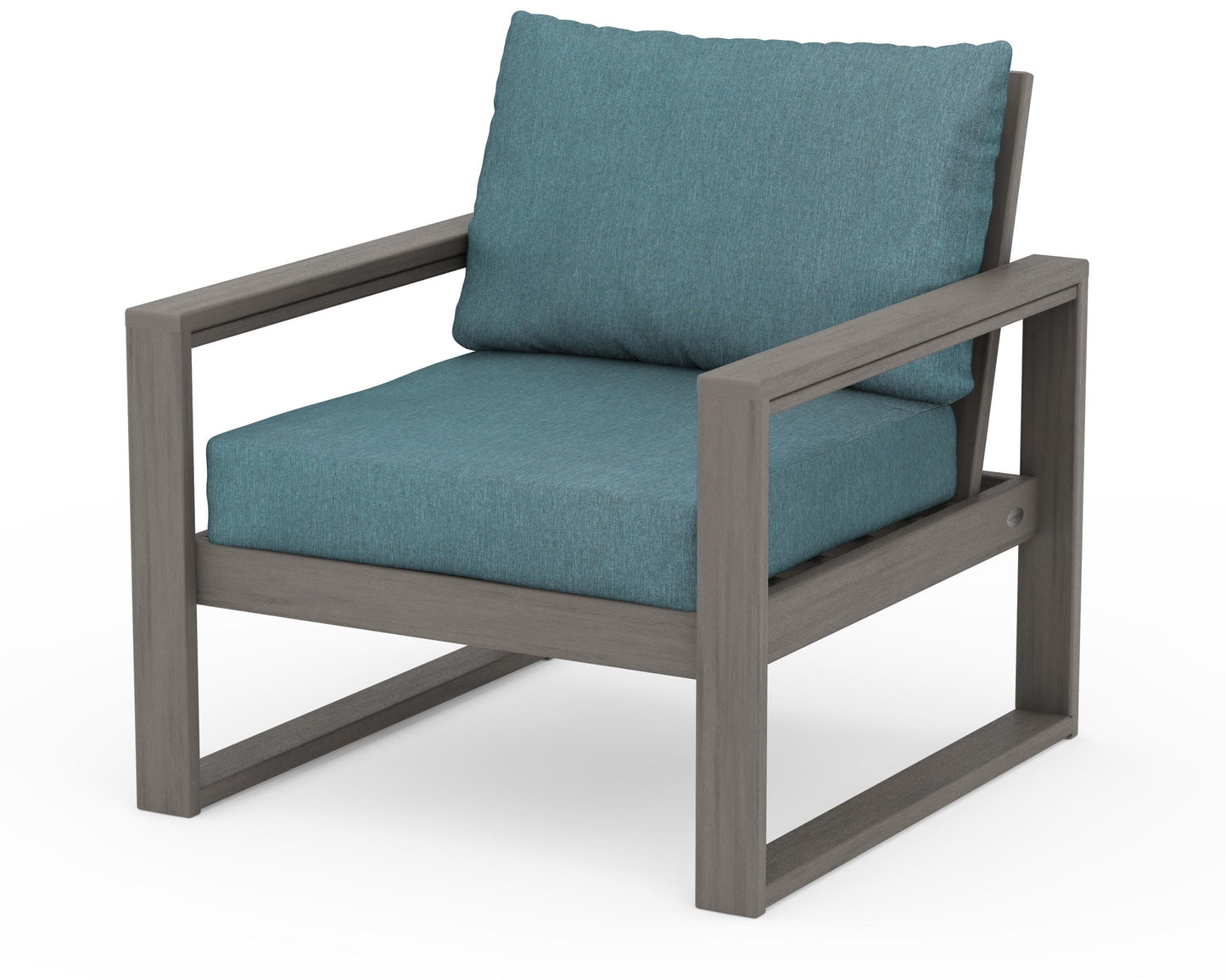 EDGE Club Chair