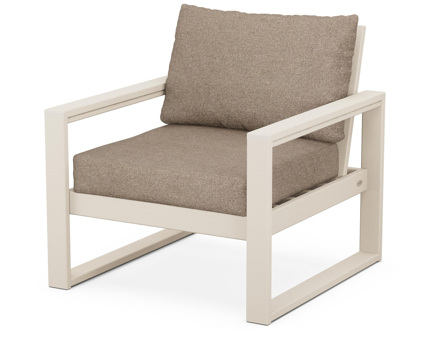 EDGE Club Chair