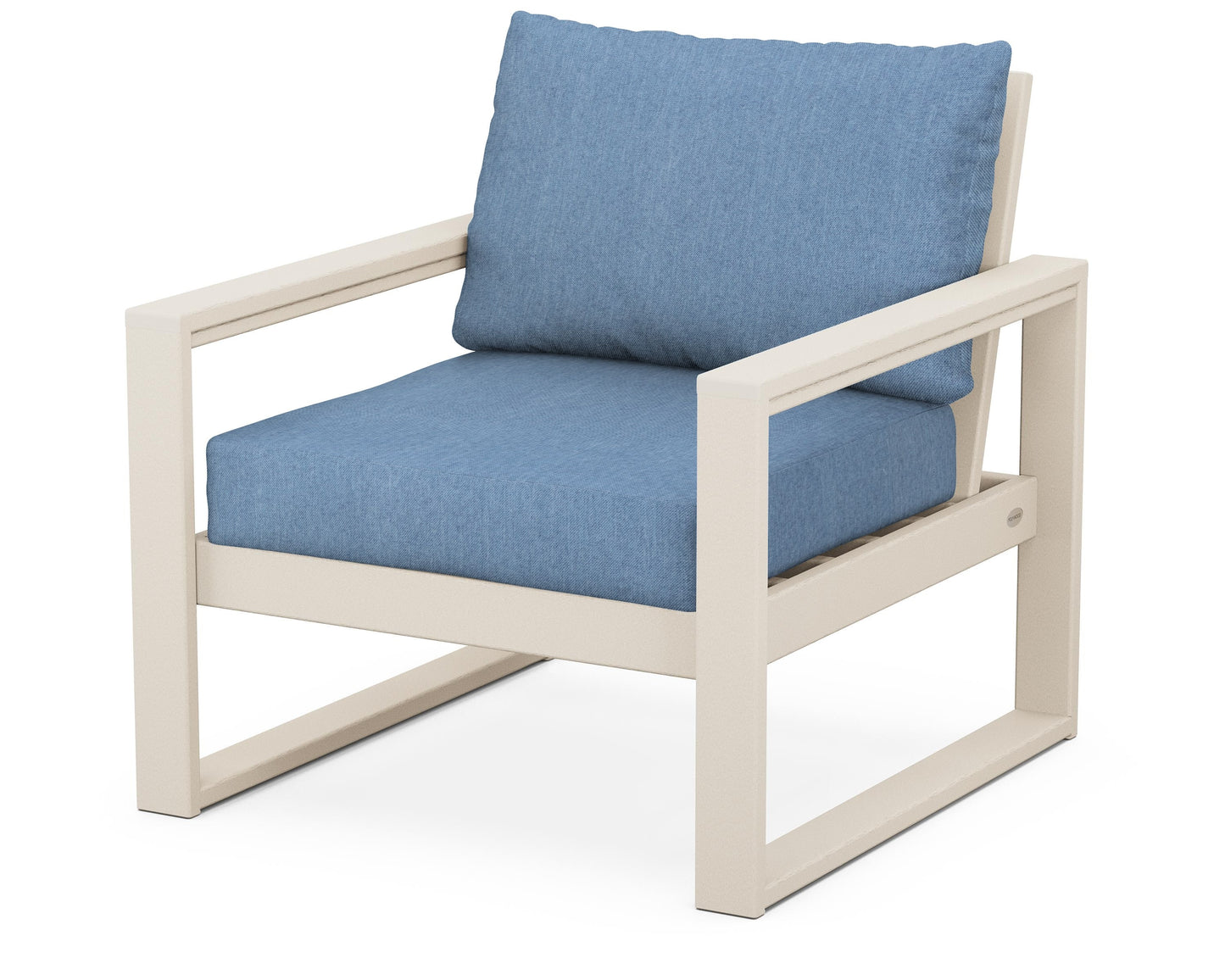 EDGE Club Chair