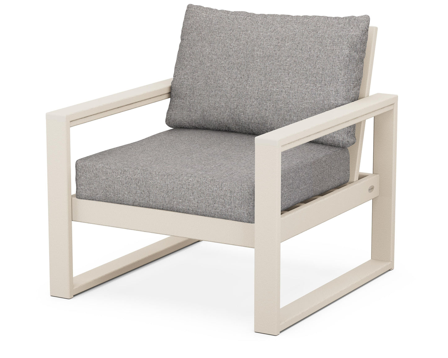 EDGE Club Chair