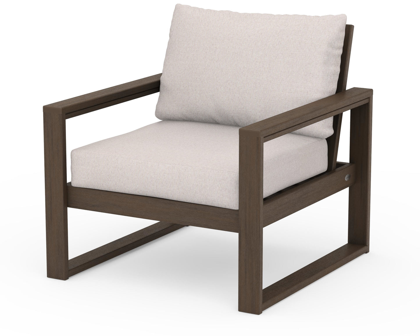 EDGE Club Chair