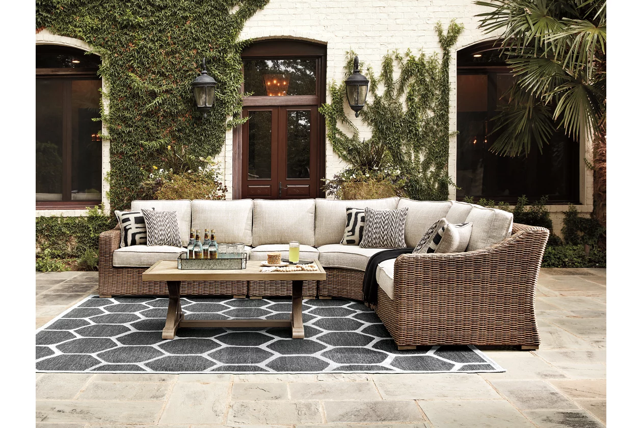 Beachcroft 4-Piece Outdoor Sectional Seating Set