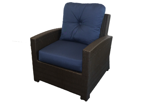 Wicker Lounge Chair