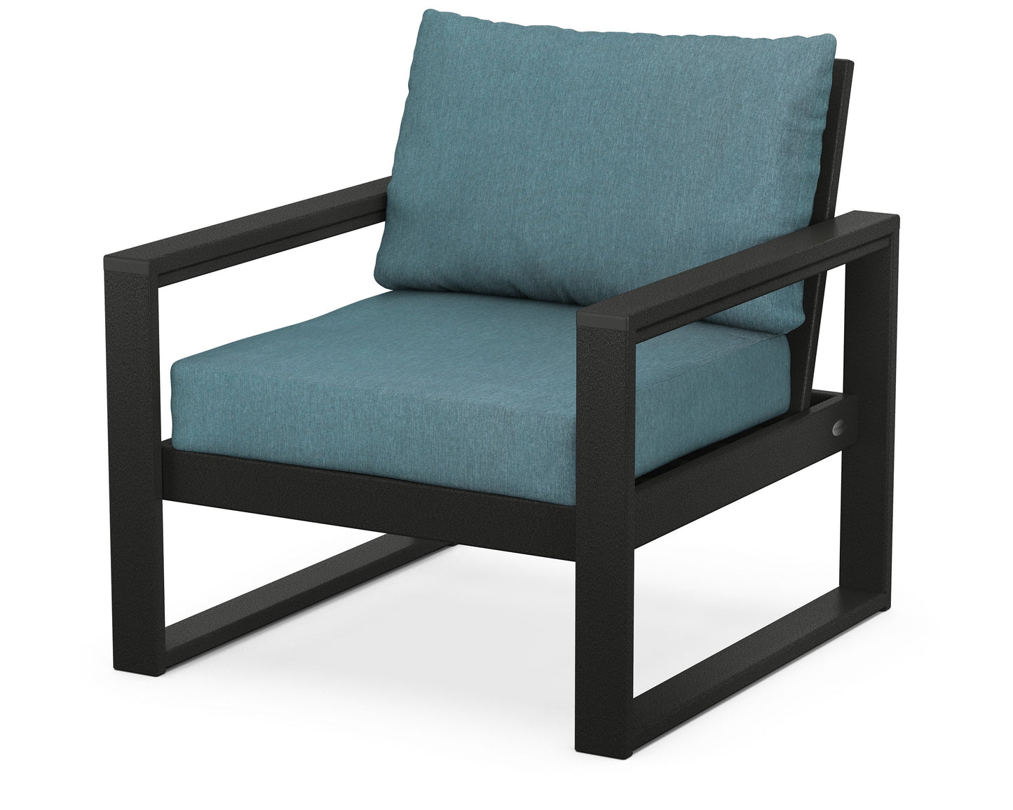 EDGE Club Chair