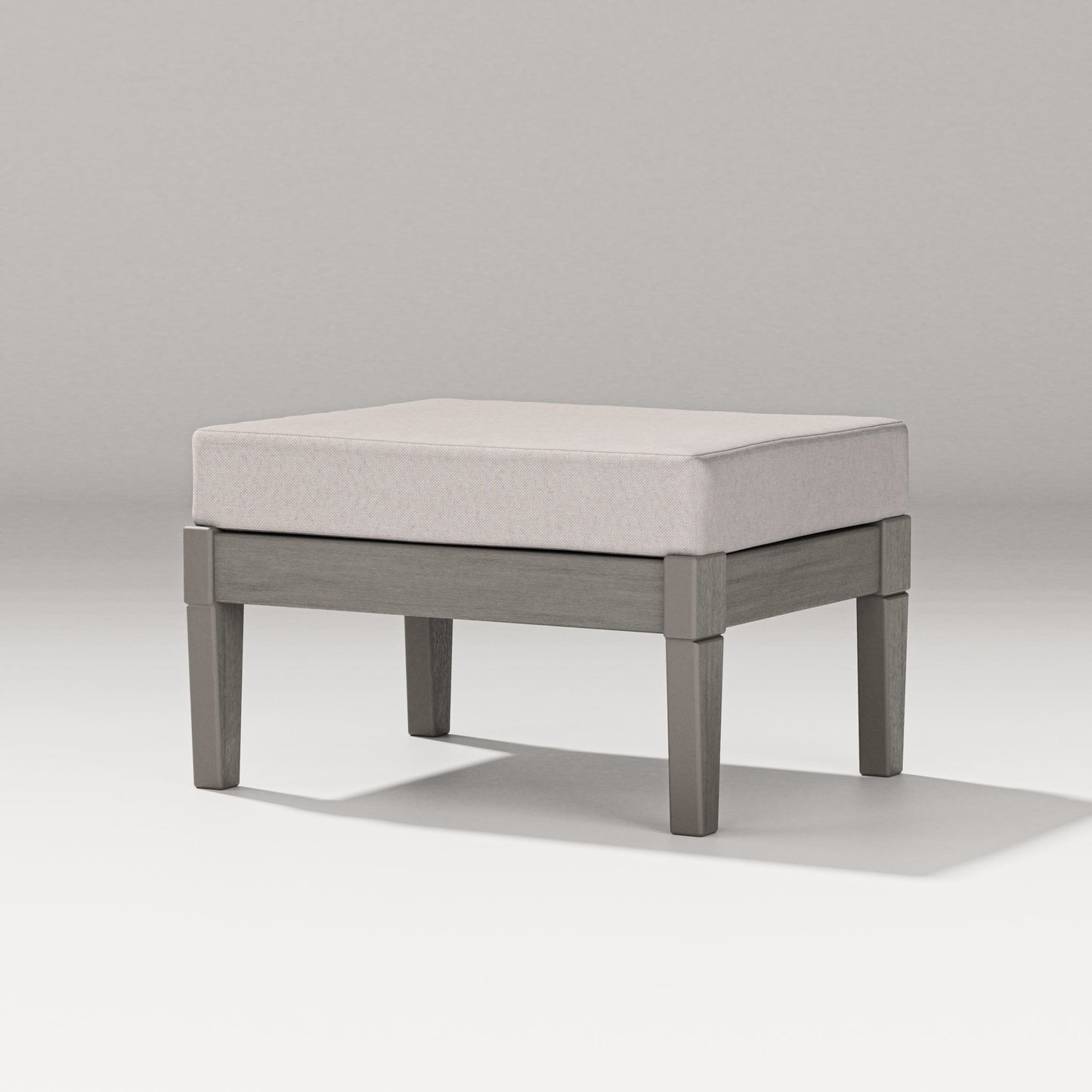 Estate Lounge Ottoman