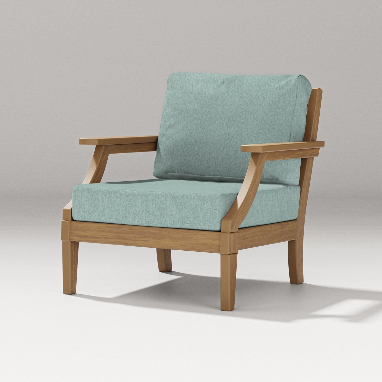 Estate Lounge Chair