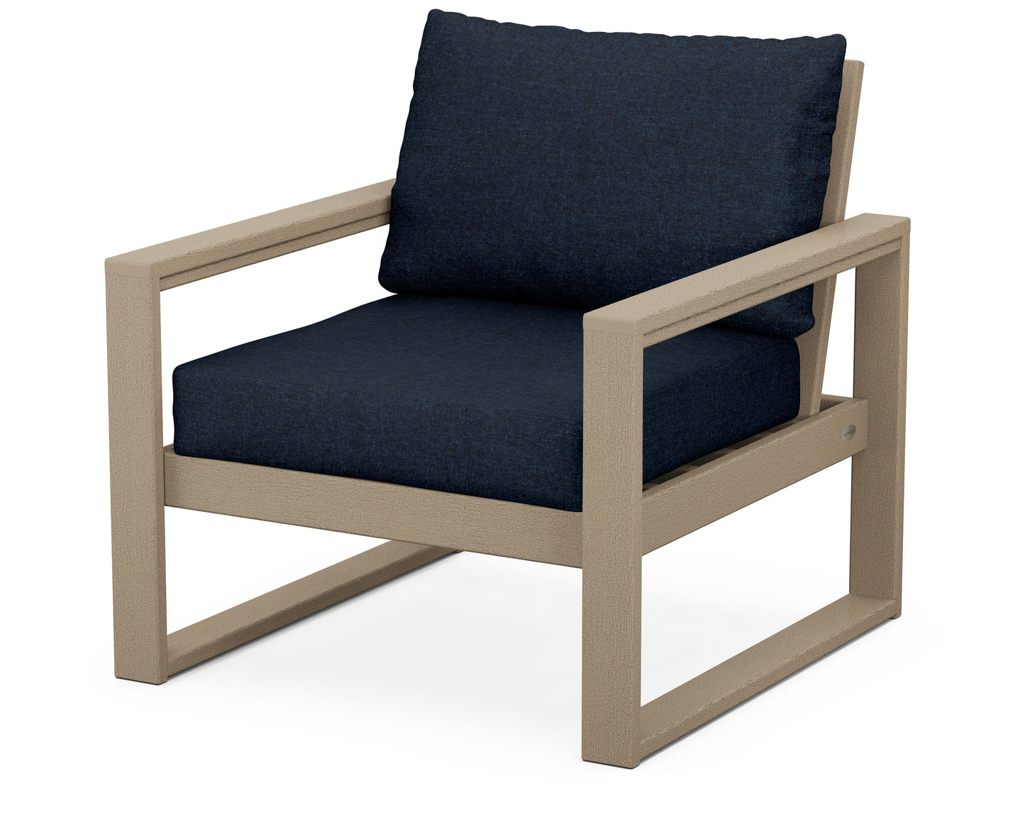 EDGE Club Chair