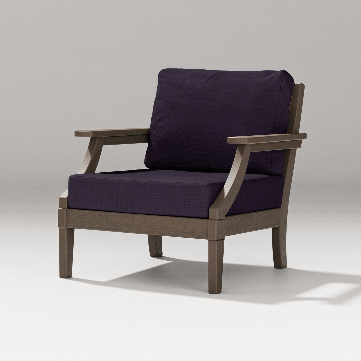 Estate Lounge Chair