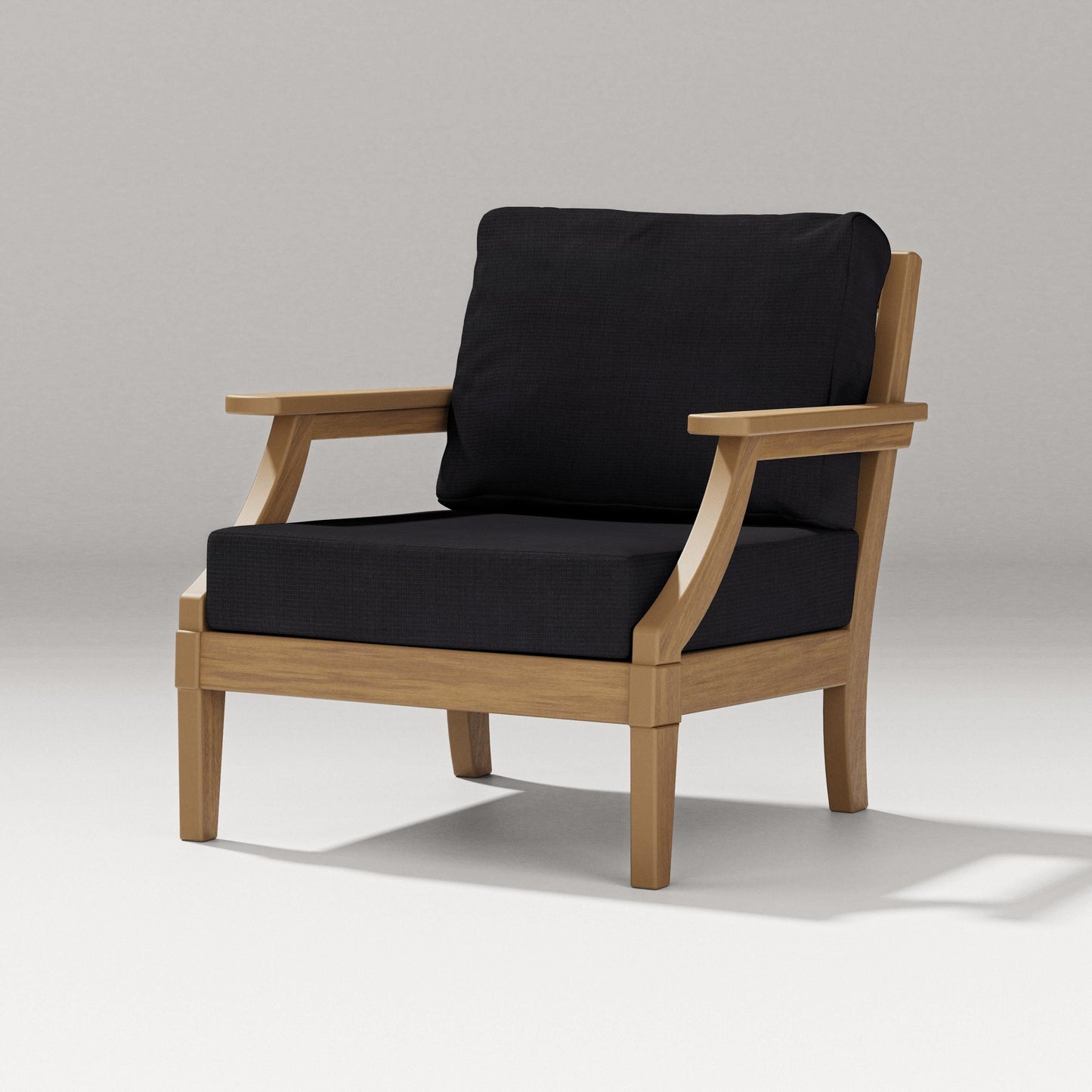 Estate Lounge Chair