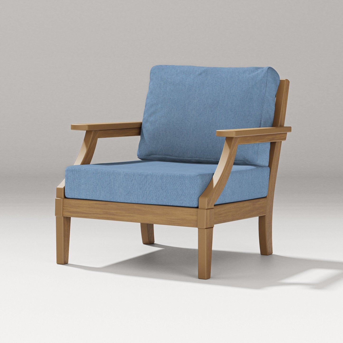 Estate Lounge Chair