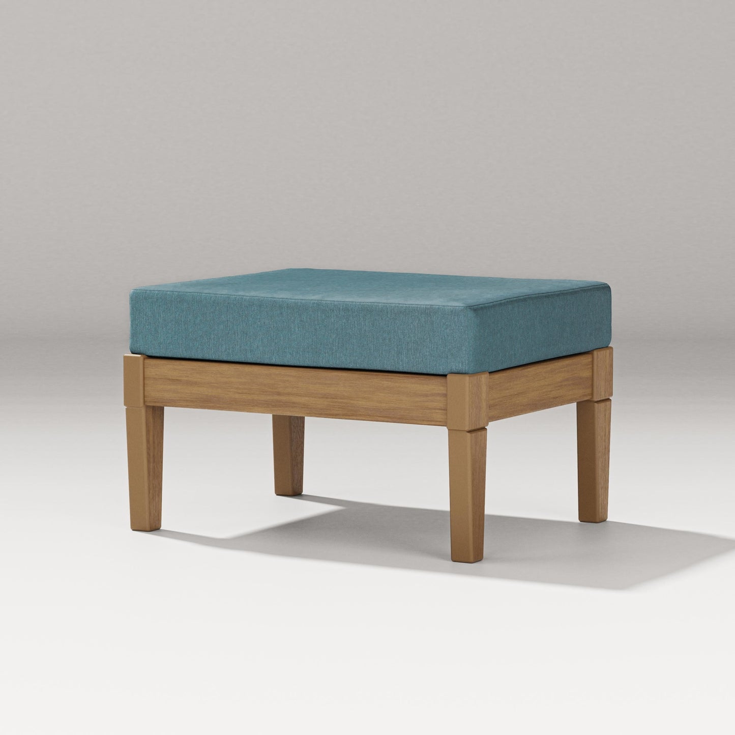 Estate Lounge Ottoman