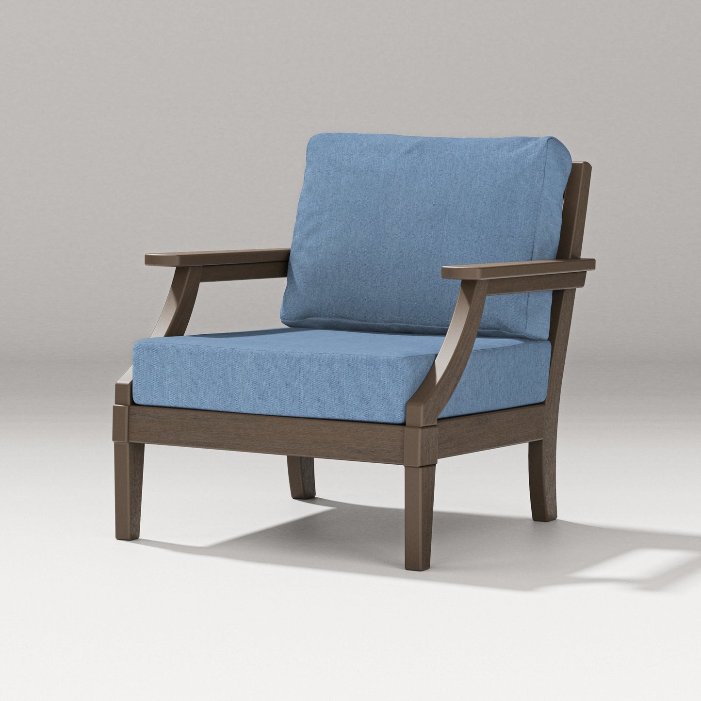 Estate Lounge Chair