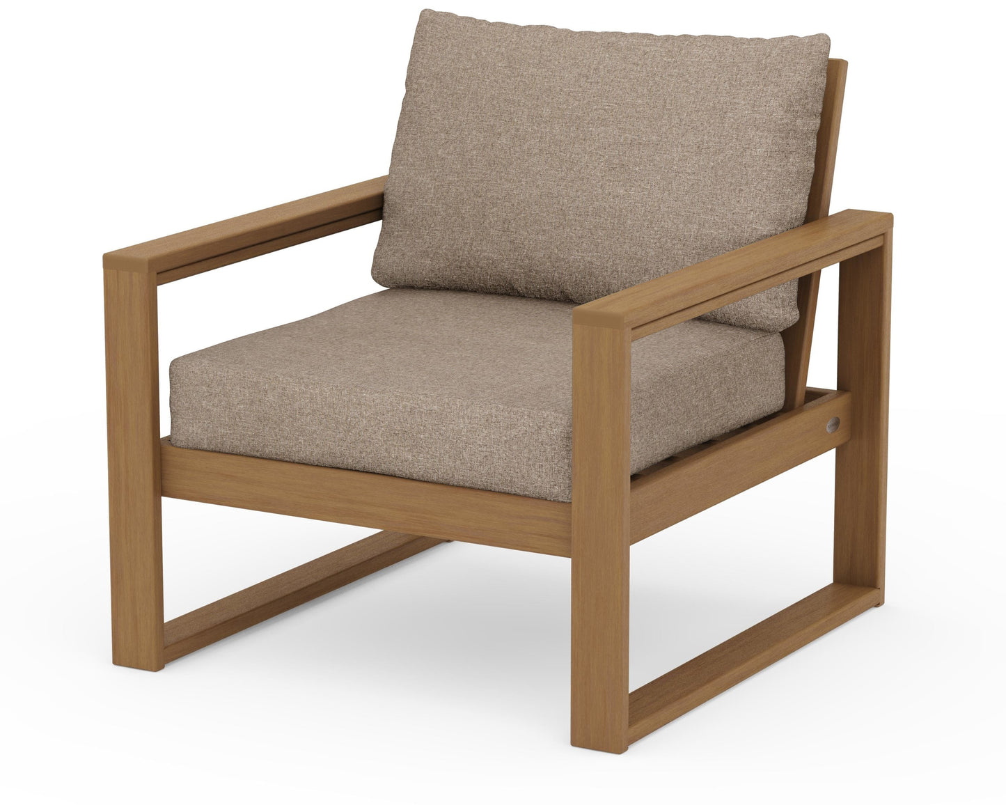 EDGE Club Chair