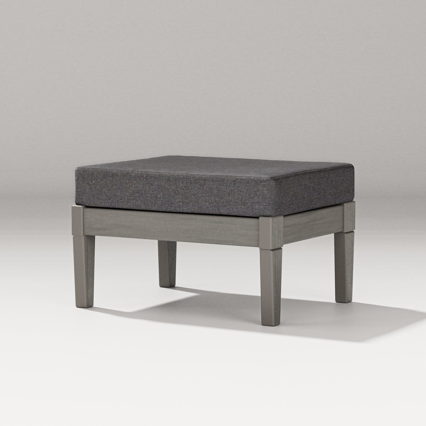 Estate Lounge Ottoman