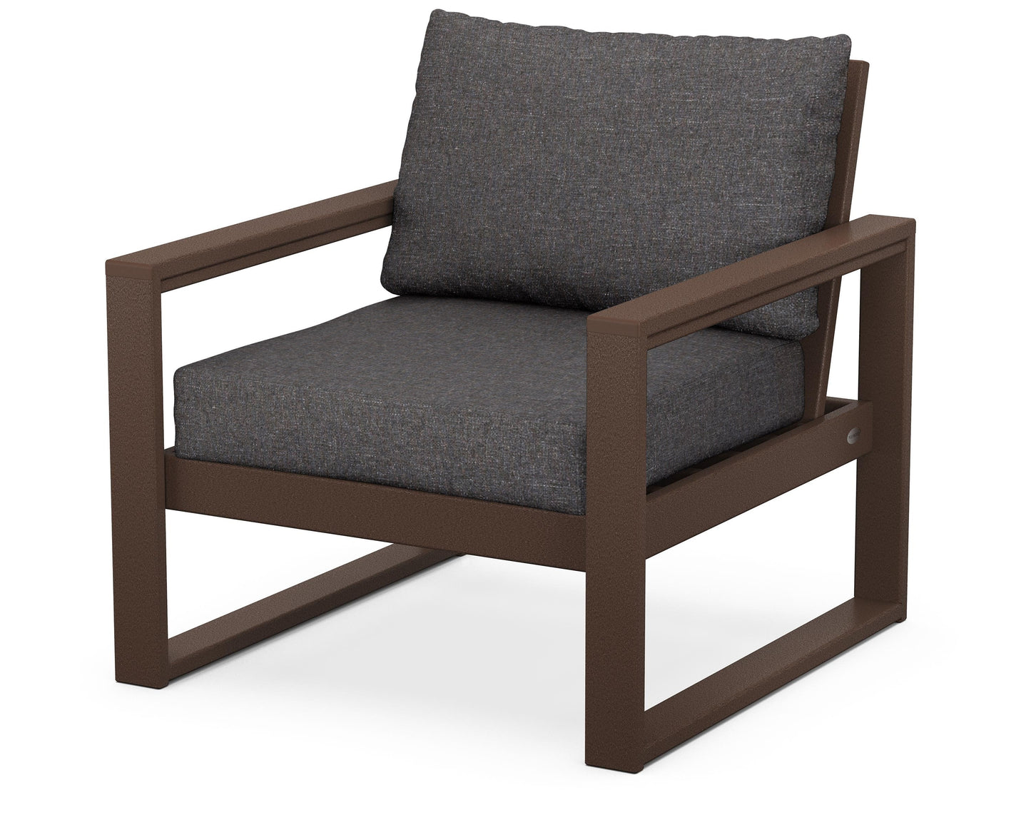 EDGE Club Chair