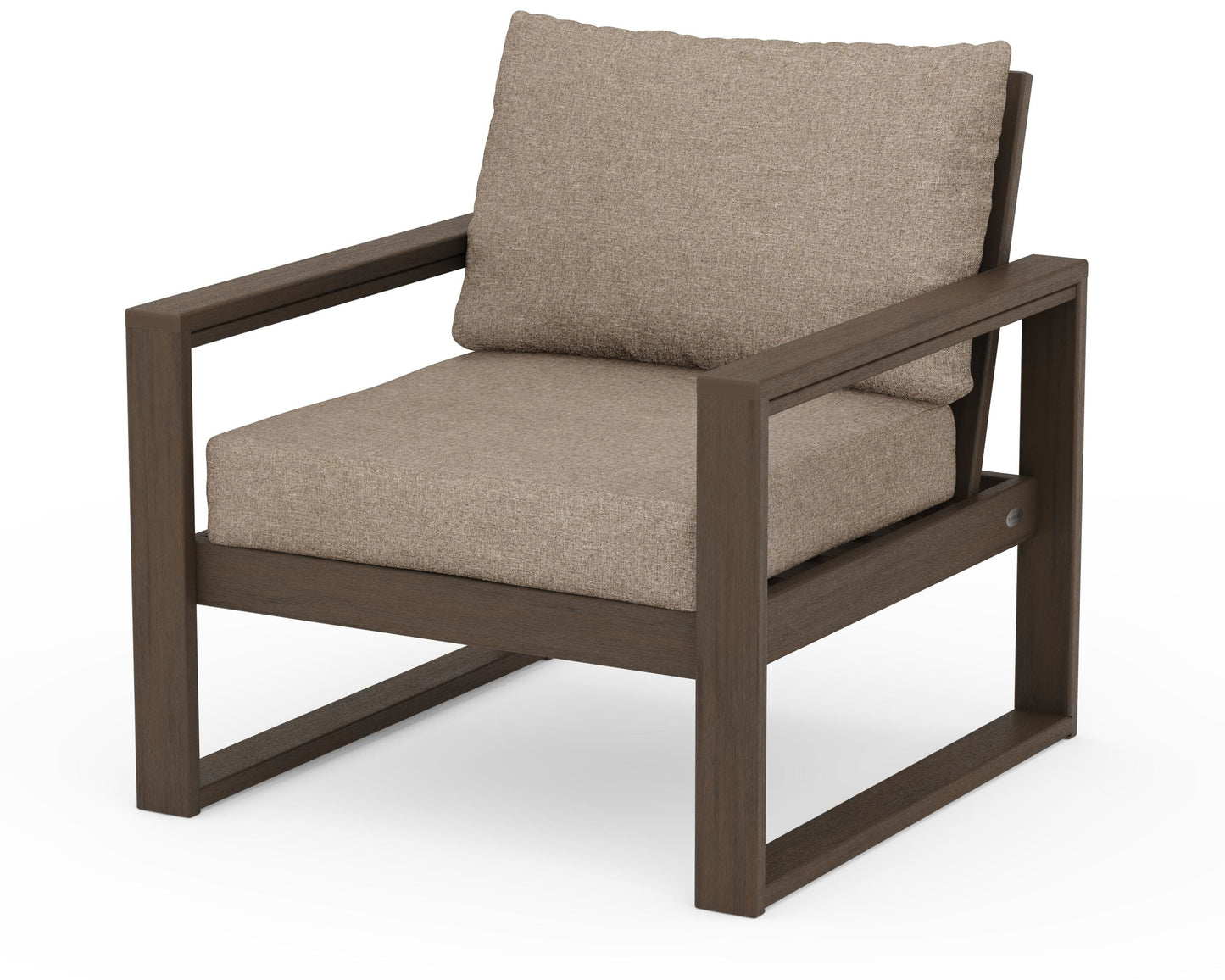 EDGE Club Chair