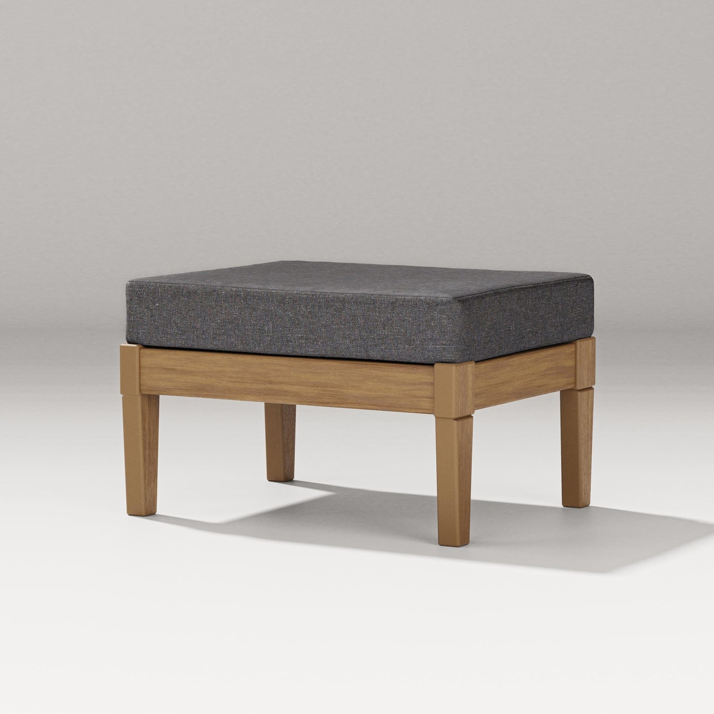 Estate Lounge Ottoman